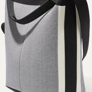 ROTHY'S The Bucket Bag - Grey Mist – NWOT Includes original box, dust, wash bag